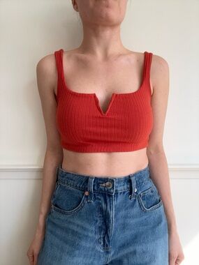 FARM Rio Ribbed V-Notch Crop Tank in Burnt Orange